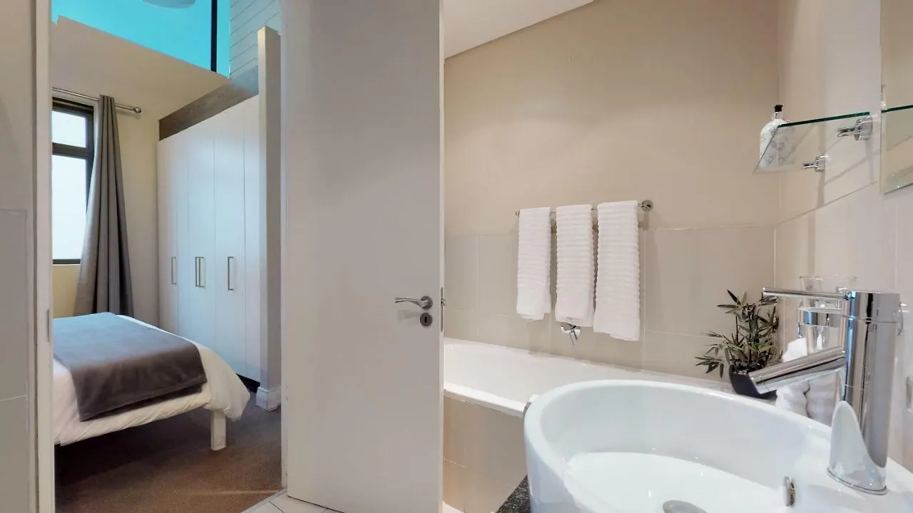Eden On The Bay Penthouse 217 Appartement Bloubergstrand